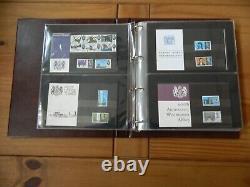 1965 To 1969 5 YEARS OF PRESENTATION PACKS IN MINT CONDITION WITH ALBUM