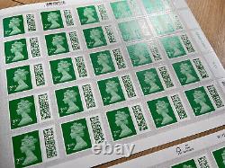 200 New Barcoded 2nd Class Stamps. Holly Green. Self Adhesive. 4 Sheets Of 50