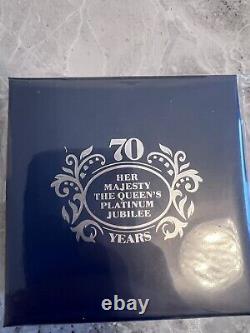 Her Majesty The Queen Platinum Jubilee Ltd Edition Platinum Stamps 1978/2020