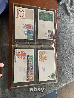 NICE POST OFFICE FIRST DAY COVER FDC ALBUM WITH 31 x COVERS. 1960s ONWARDS